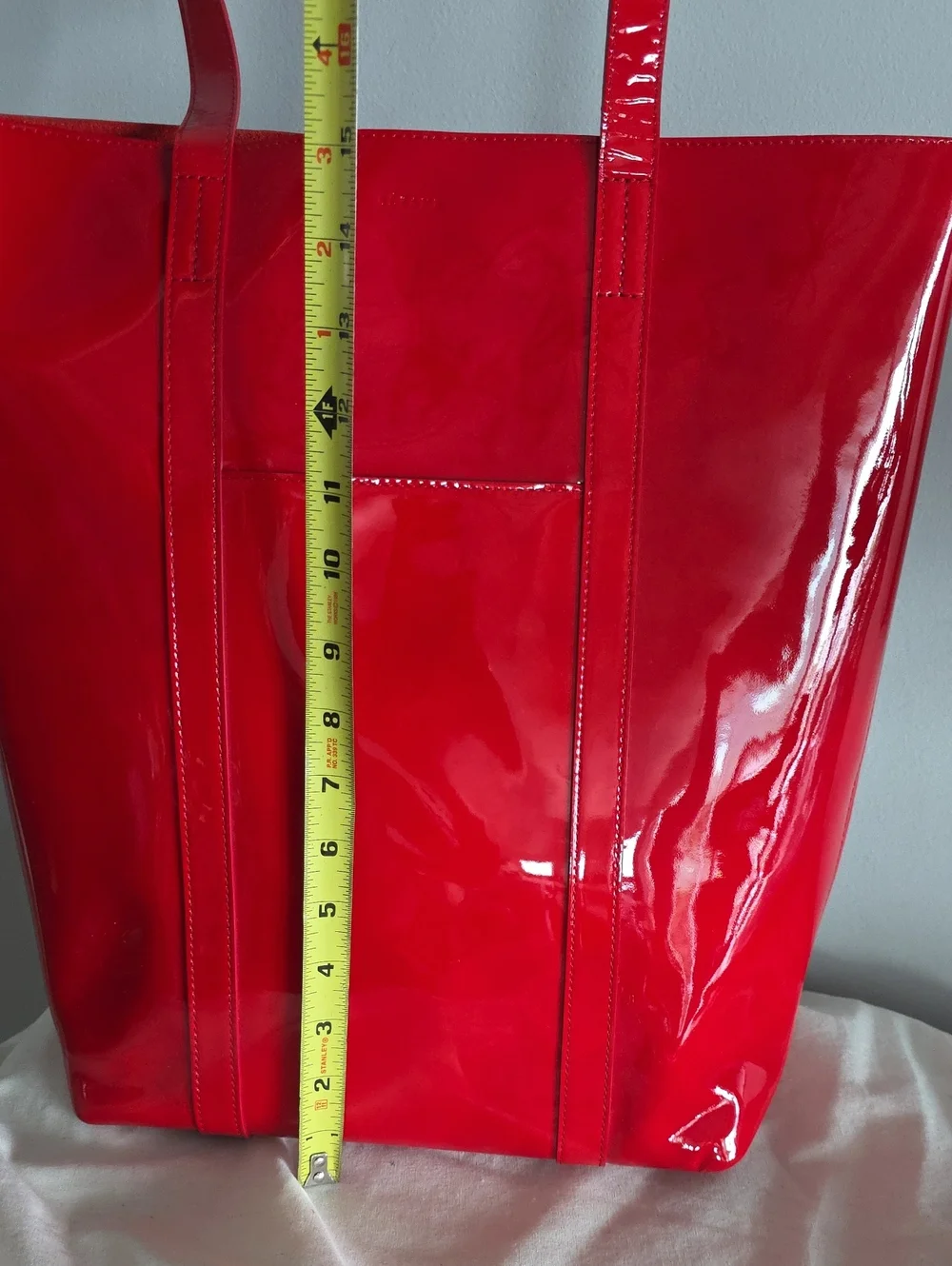 Sezane elegant red